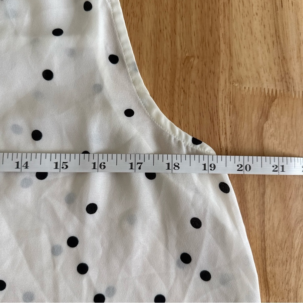E & M Women’s White with Black Polka Dot Sleeveless Blouse V Neck Size L - Picture 6 of 8